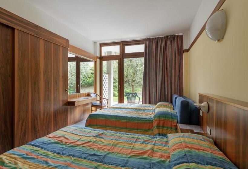 Четырехместный Номер Стандарт, Palme & Suite