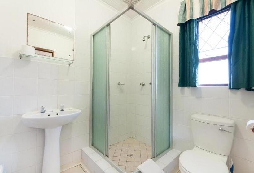 샬레, Pine Lodge Resort