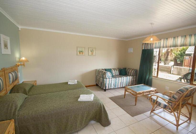 샬레, Pine Lodge Resort