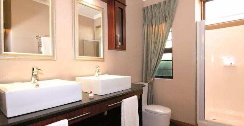 1 베드룸 디럭스 스위트, Pine Lodge Resort