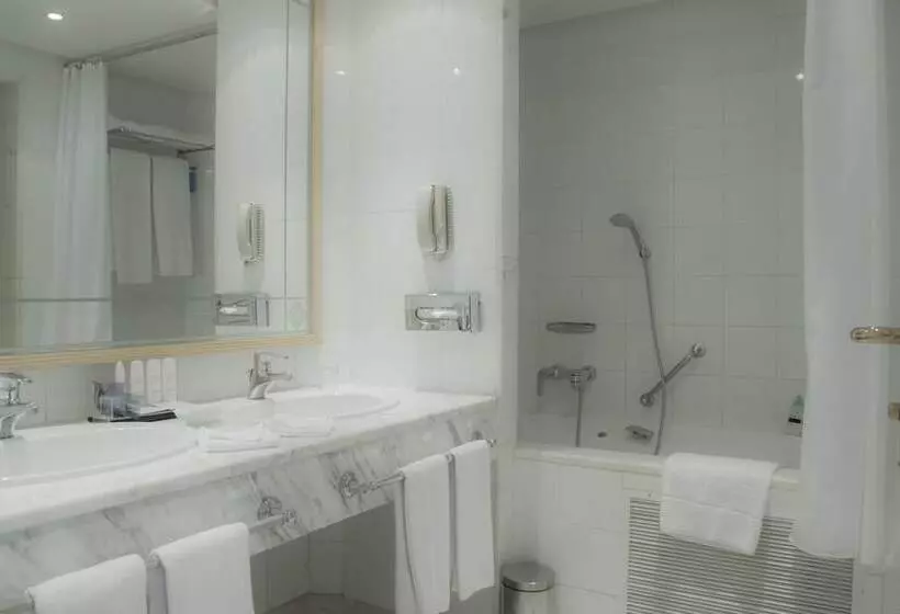 اتاق خانوادگی, Radisson Blu Palace Resort & Thalasso, Djerba