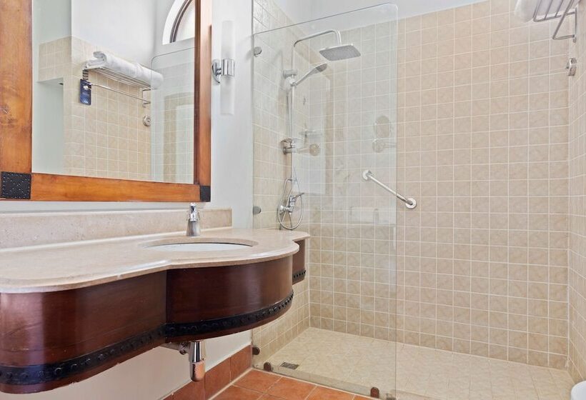 חדר פרמיום נוף לים, Radisson Blu Resort El Quseir