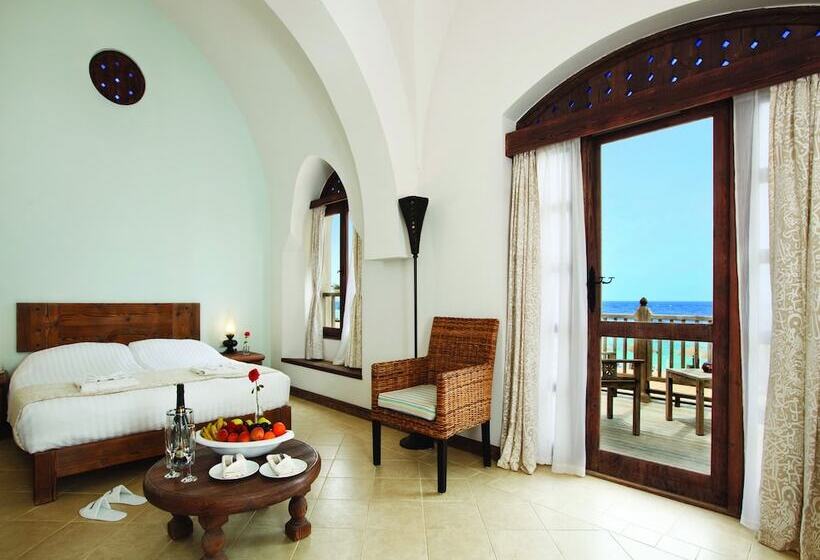 חדר פרמיום נוף לים, Radisson Blu Resort El Quseir