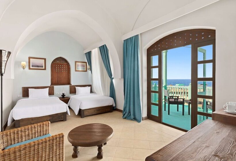 اتاق پرمیوم با چشم‌انداز دریا, Radisson Blu Resort El Quseir