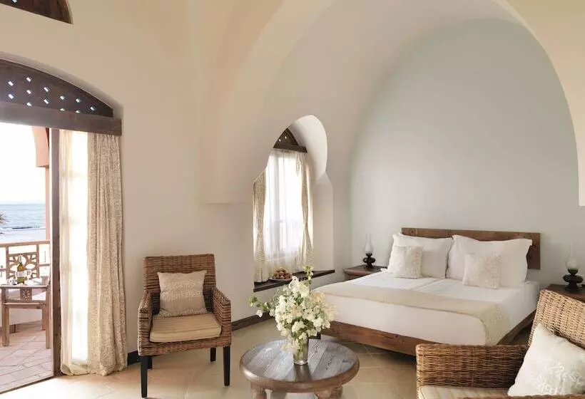 اتاق پرمیوم با چشم‌انداز دریا, Radisson Blu Resort El Quseir
