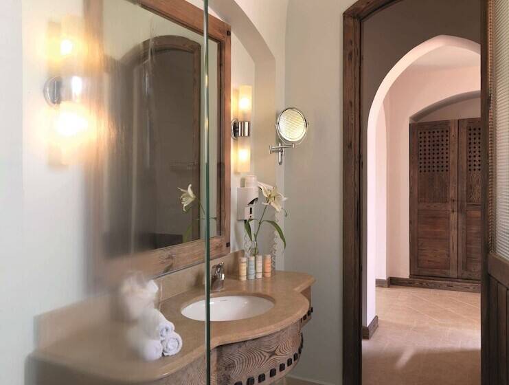 סוויטה עם טרסה, Radisson Blu Resort El Quseir