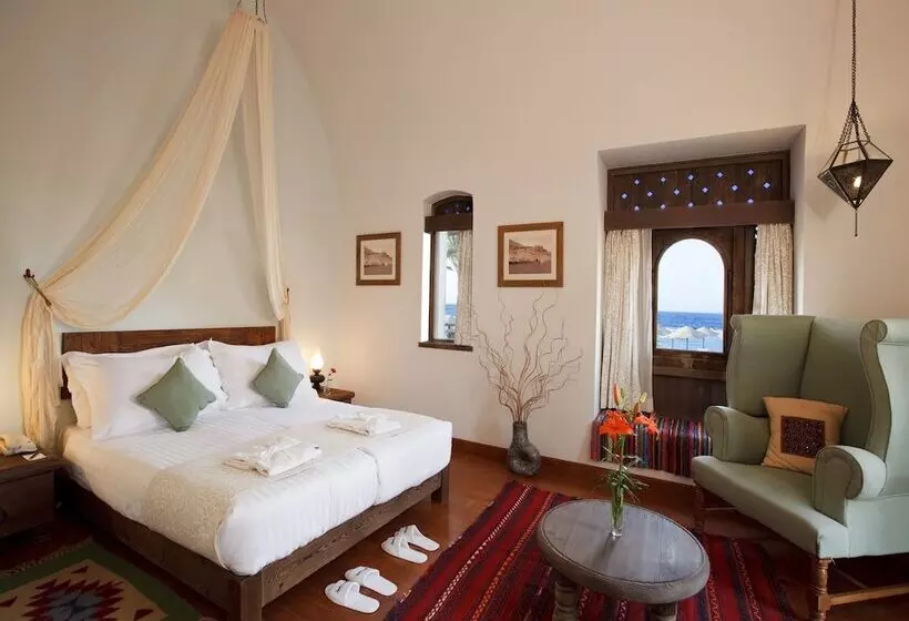 Suite with Terrace, Radisson Blu Resort El Quseir
