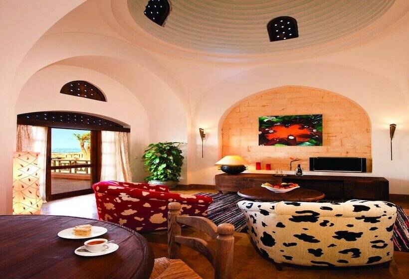 סוויטה עם טרסה, Radisson Blu Resort El Quseir