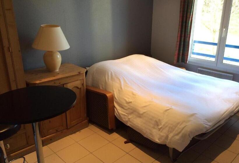 Студия Стандарт, Residence Hotel Les Ducs De Chevreuse Avec Hébergement, Repas & Pdj, Séminaire, Bureau & Parking