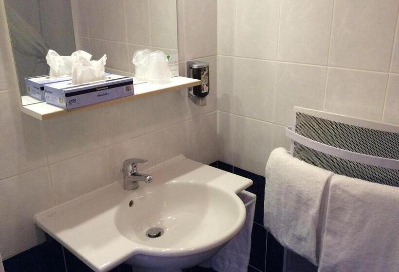 带1个卧室的高级公寓, Residence Hotel Les Ducs De Chevreuse Avec Hébergement, Repas & Pdj, Séminaire, Bureau & Parking