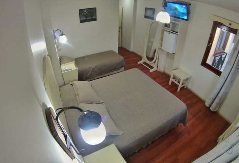 חדר סטנדרט לשלושה, Rosa De Los Vientos