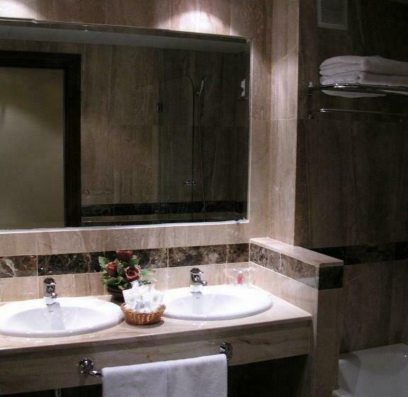 חדר סטנדרט, Santiago