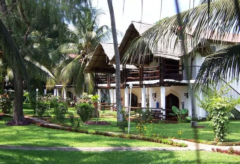 اتاق لوکس با چشم‌انداز باغ, Zanzibar Beach Resort