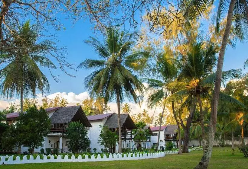 کلبه ییلاقی, Zanzibar Beach Resort