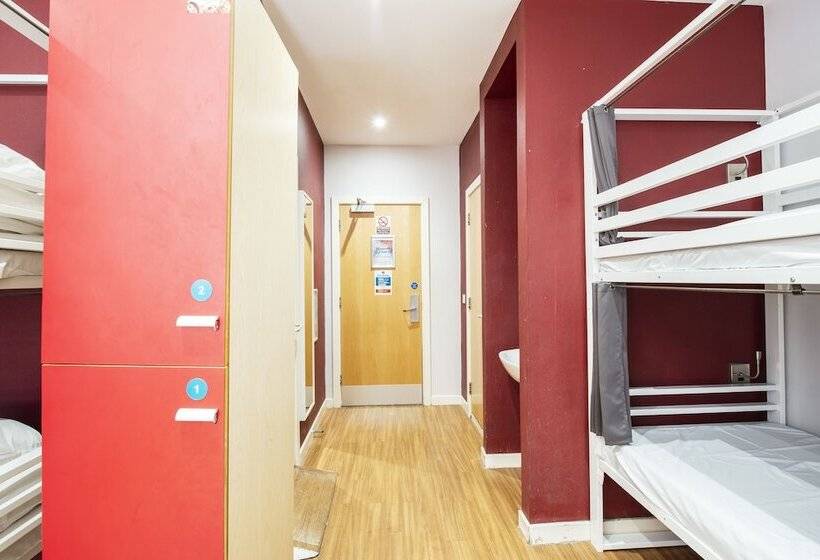 Кровать в Общей Комнате, a&o Edinburgh City