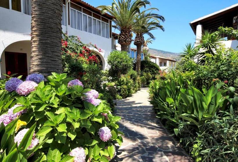 스탠다드 스튜디오, Residence Mendolita