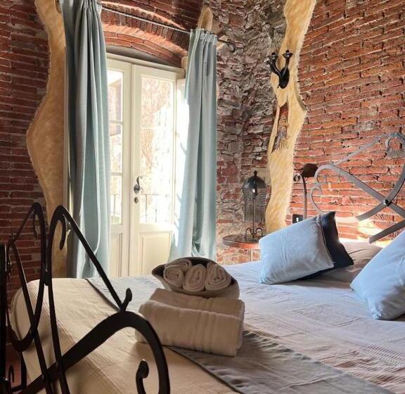 اتاق استاندارد, Corte Dei Folletti