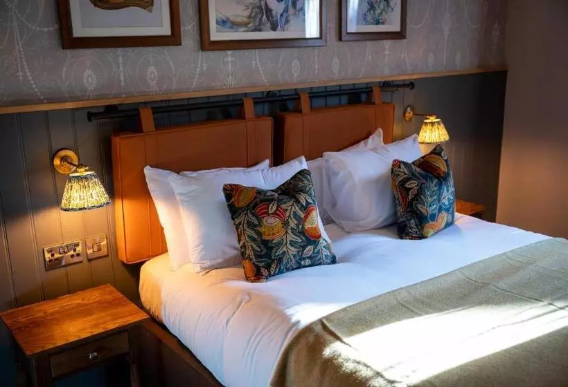 スタンダードルーム, Ely Hotel By Chef & Brewer Collection