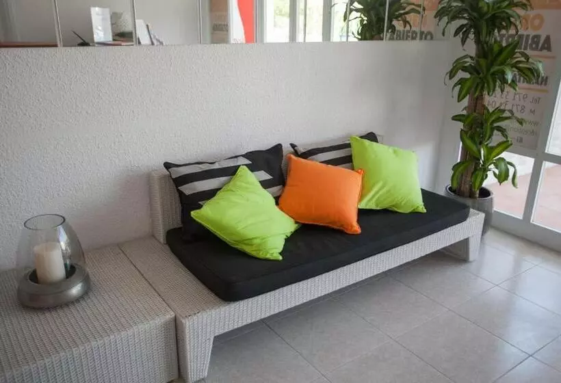 اتاق استاندارد یک نفره, Hostal Los Pinos