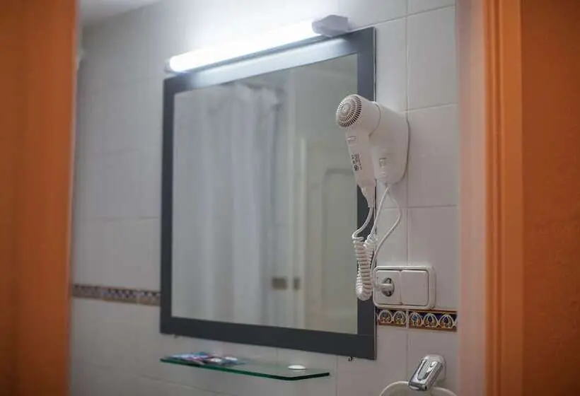 اتاق استاندارد, Hostal Los Pinos
