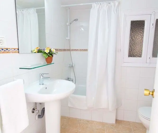 اتاق استاندارد, Hostal Los Pinos