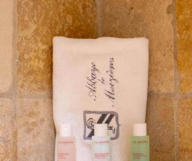 جناح دوبلكس, Abbaye De Maizieres