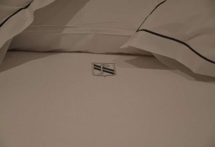 جناح دوبلكس, Abbaye De Maizieres