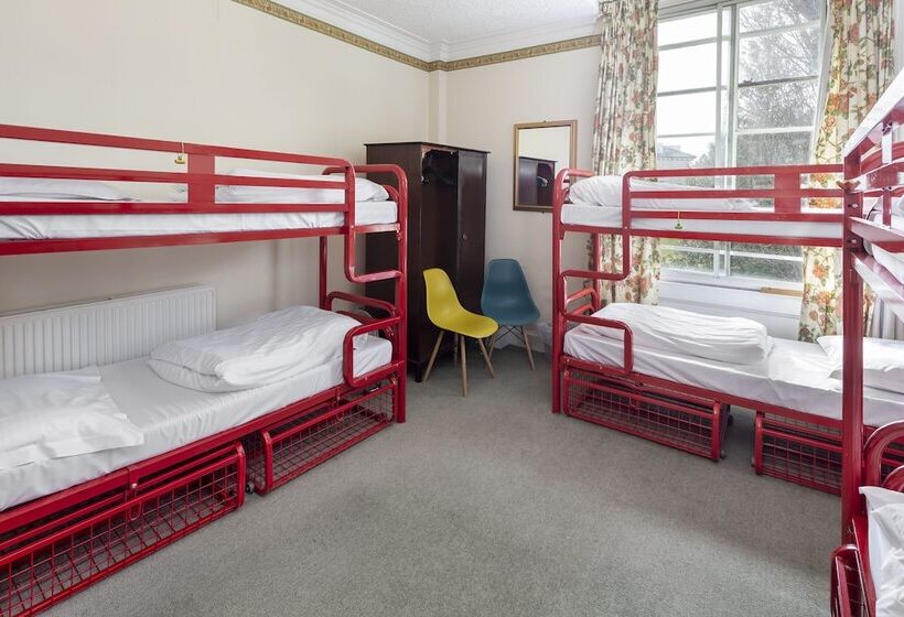 Кровать в Общей Комнате, Astor York Hostel