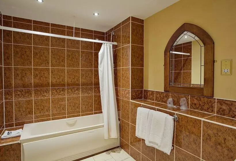 スタンダードルーム, Best Western Walworth Castle
