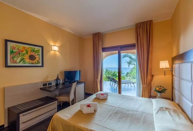 オーシャンビュースタンダードルーム, Cannamele Resort