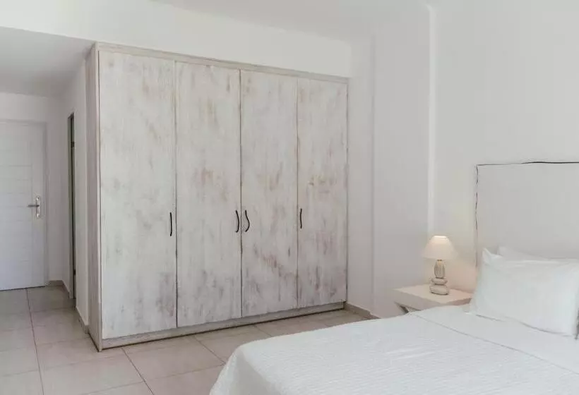 سوئیت جونیور با استخر, Cavo Bianco Boutique Hotel & Spa