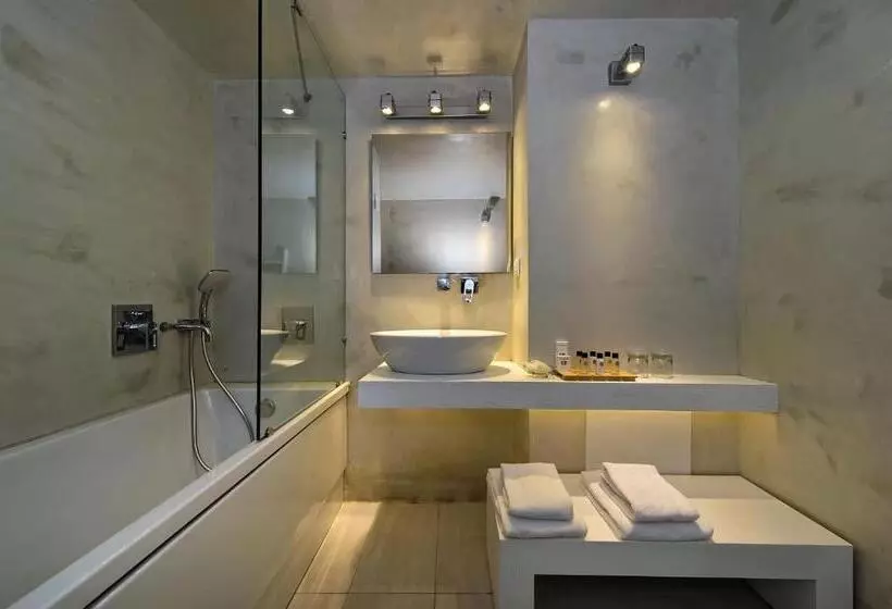 سوئیت سینیور, Cavo Bianco Boutique Hotel & Spa