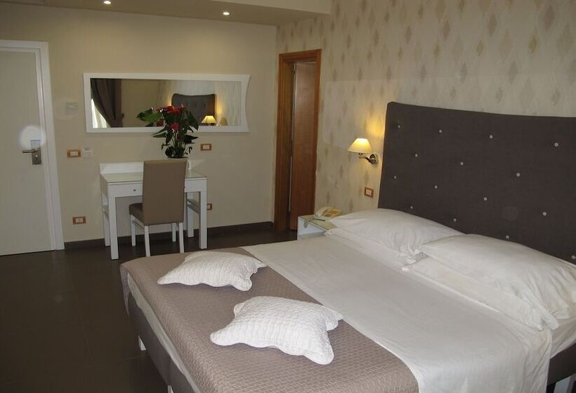 스탠다드 룸, Club