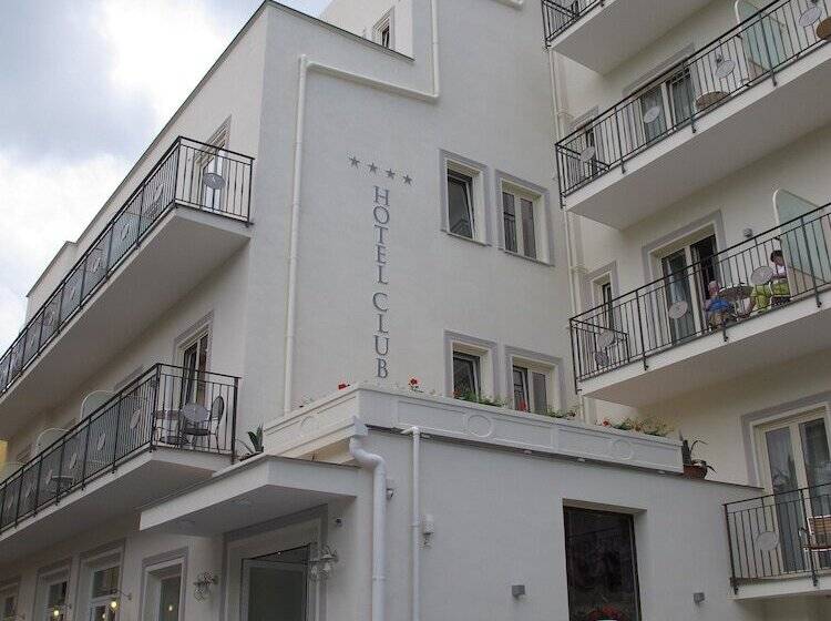 4인용 스탠다드 룸, Club