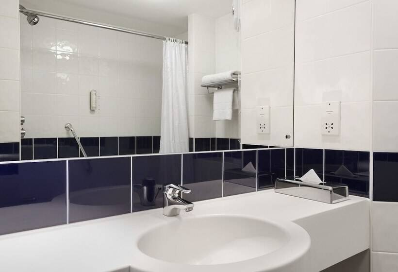 غرفة عائلية, Days Inn By Wyndham Telford Ironbridge