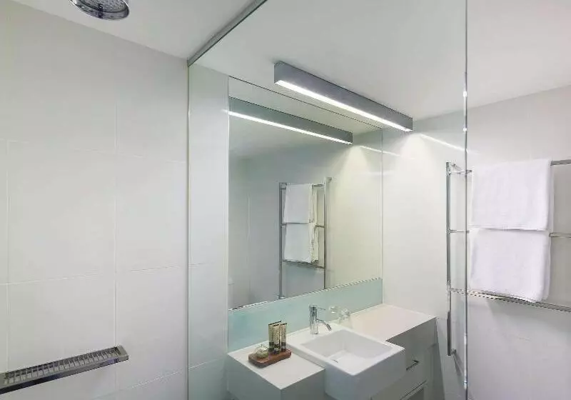آپارتمان 1 خوابه, East Perth Suites