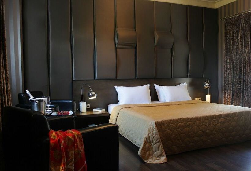 Студио Executive, Galaxy Art