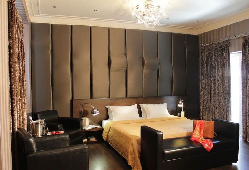 Семейный Номер, Galaxy Art