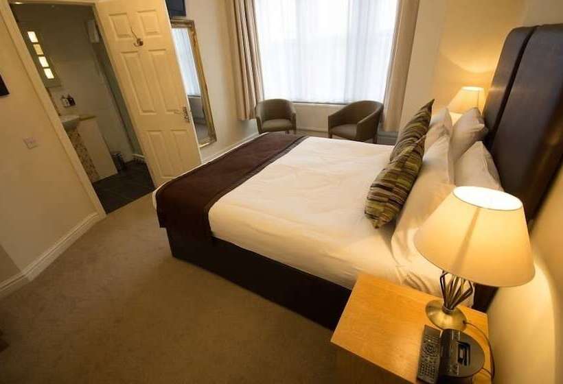 غرفة تنفيذية, Heath Cottage