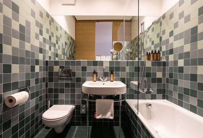 اتاق استاندارد, Hollmann Beletage Design & Boutique