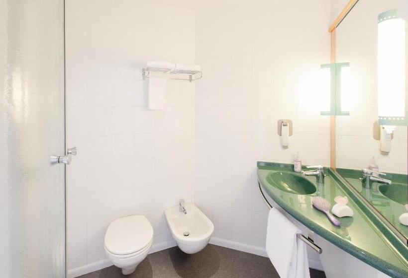 חדר סטנדרט, Ibis Roma Fiera