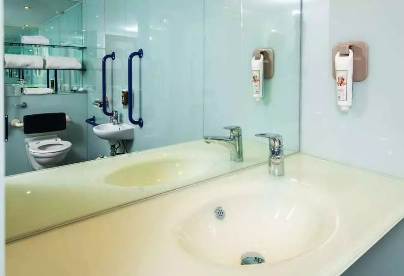 スタンダードルーム, Ibis Styles Crewe