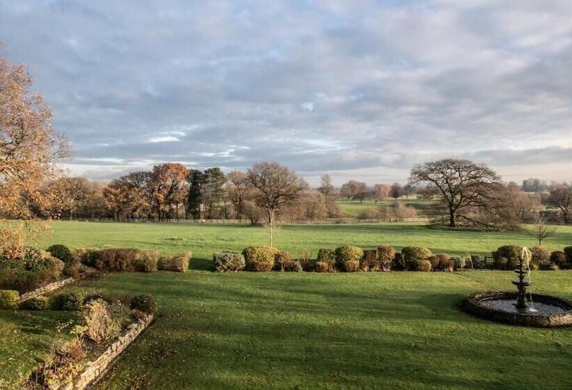 Полулюкс, Rookery Hall Hotel & Spa