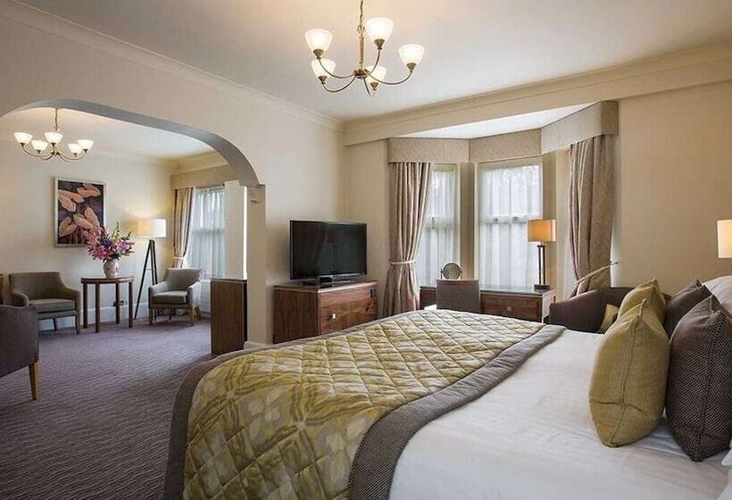 سوییت جونیور, Rookery Hall Hotel & Spa