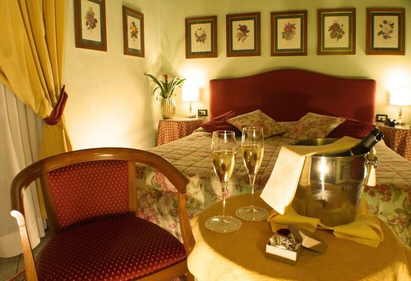 اتاق سوپریور, Rosary Garden