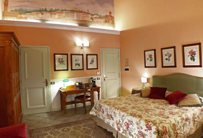 اتاق سوپریور, Rosary Garden