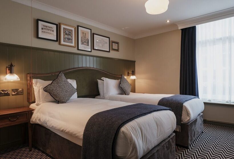 스탠다드 룸, The Sanctuary House