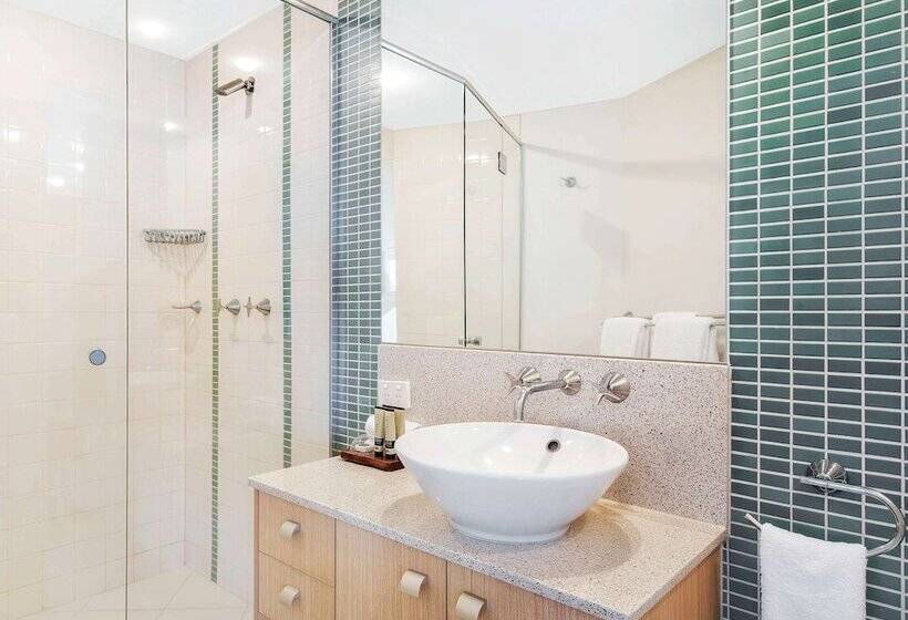 2 Bedroom Apartment Pool View, The Sebel Maroochydore