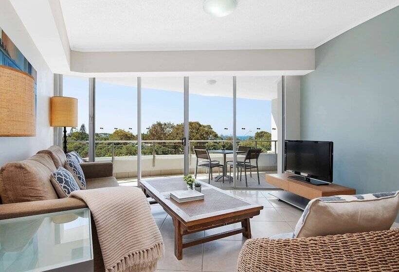 Апартаменты 2 спальни Вид на Бассейн, The Sebel Maroochydore