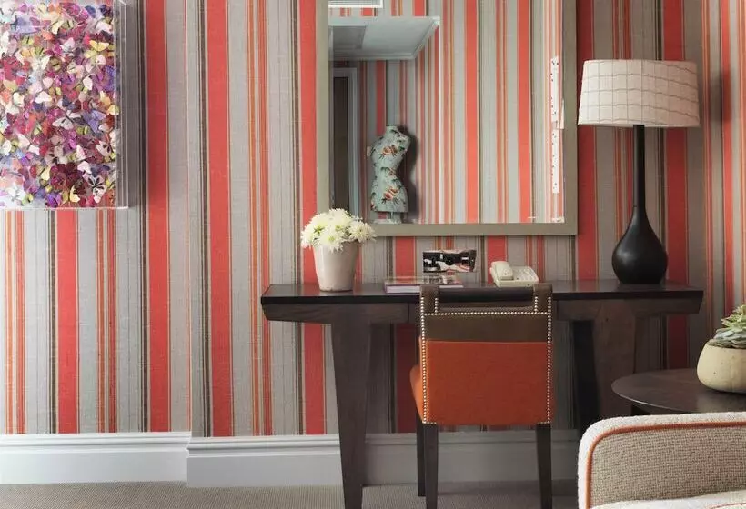 Superior-huone, The Soho Hotel, Firmdale Hotels